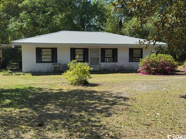 1002 Martin Ln.