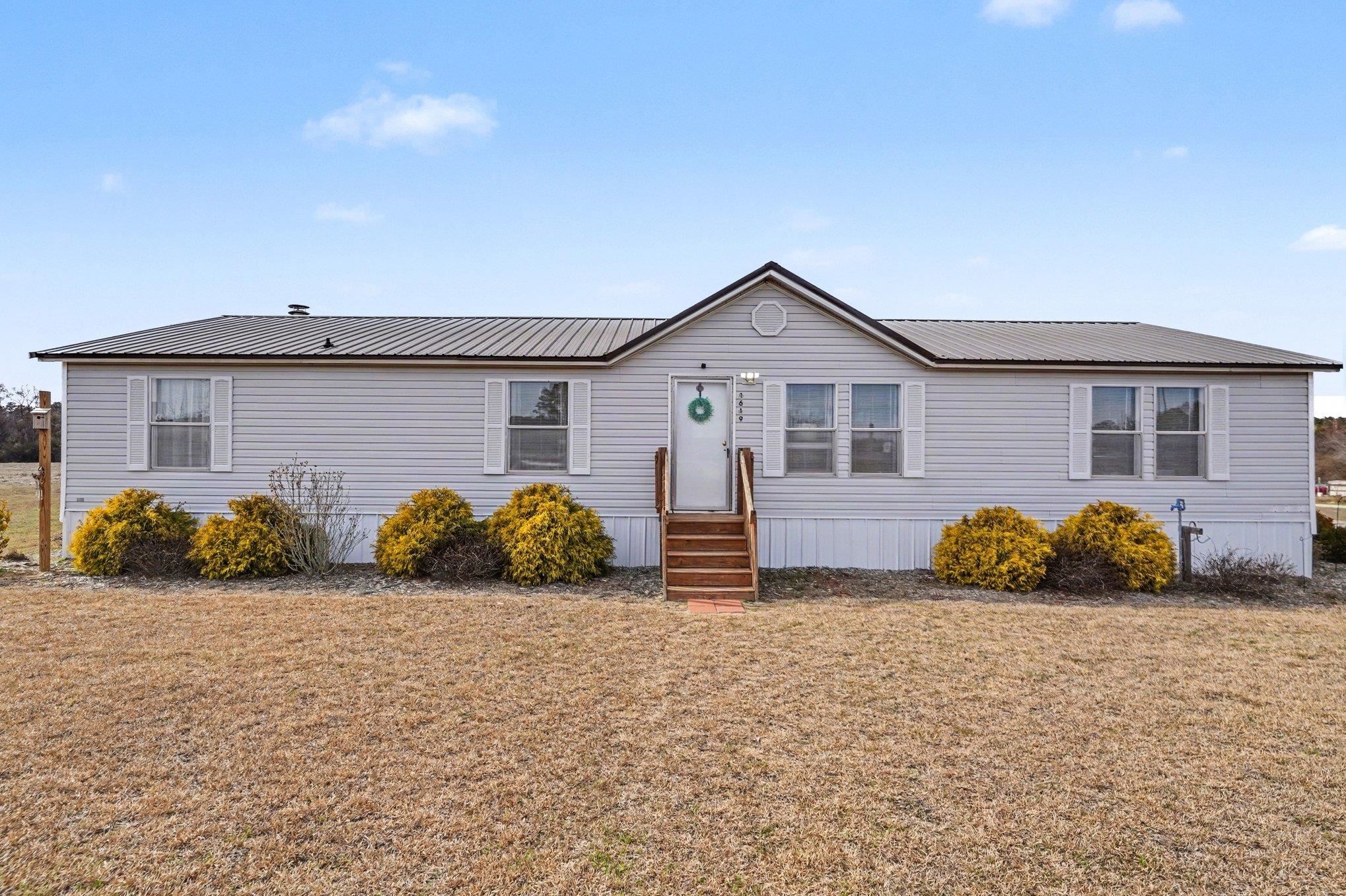 1619 Grain Bin Rd.