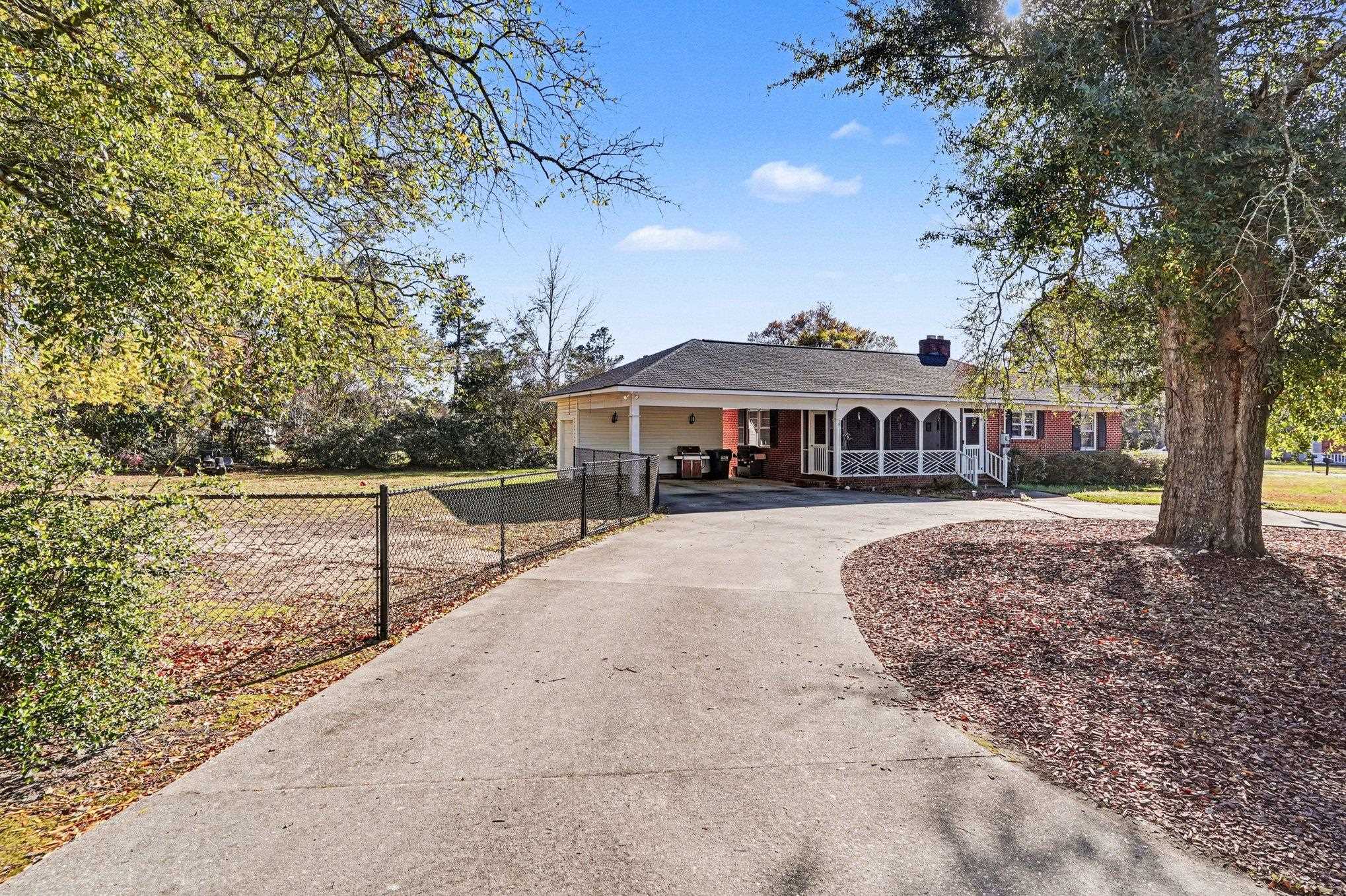 1008 N Withlacoochee Ave.