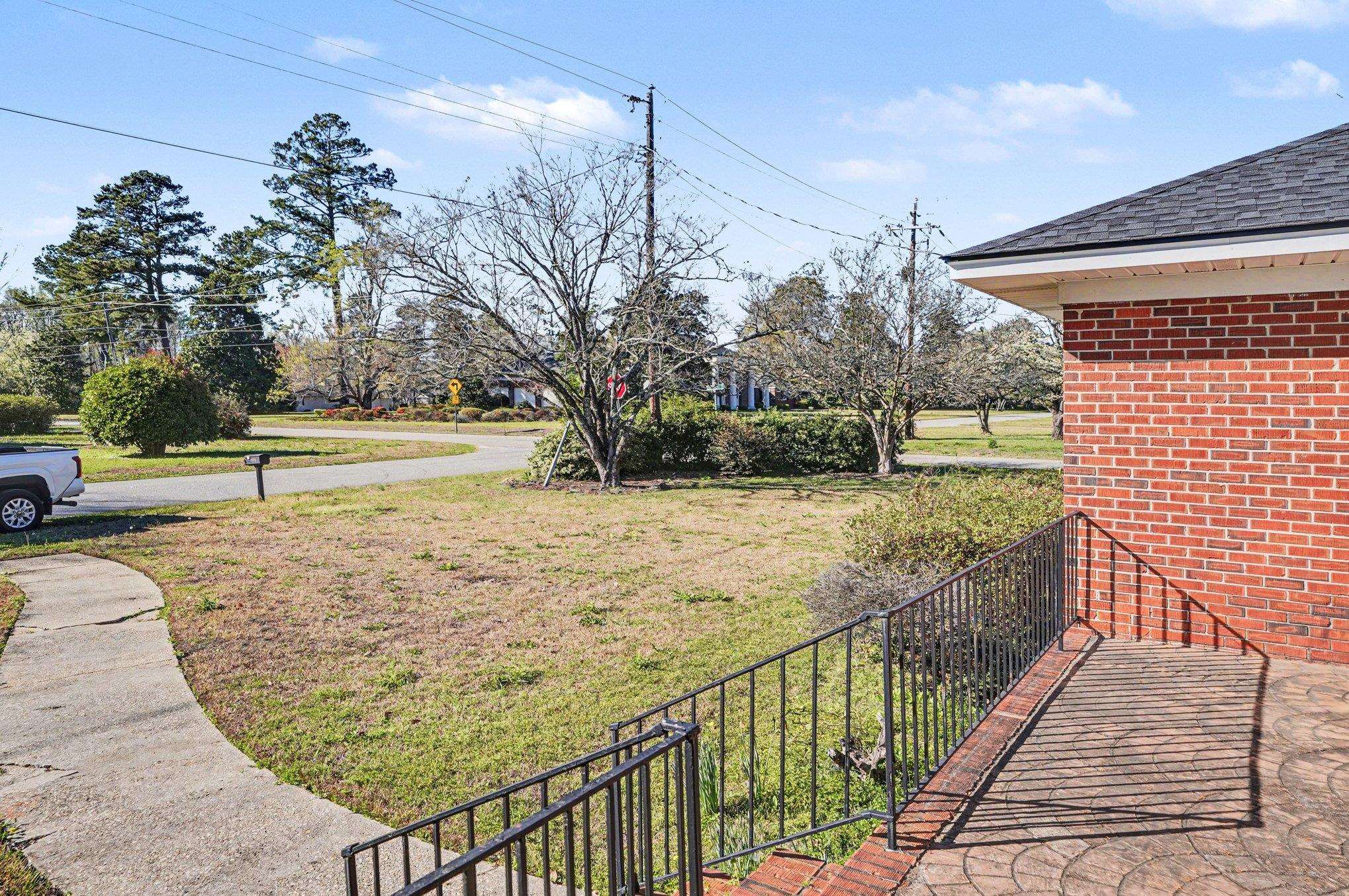 1008 N Withlacoochee Ave.