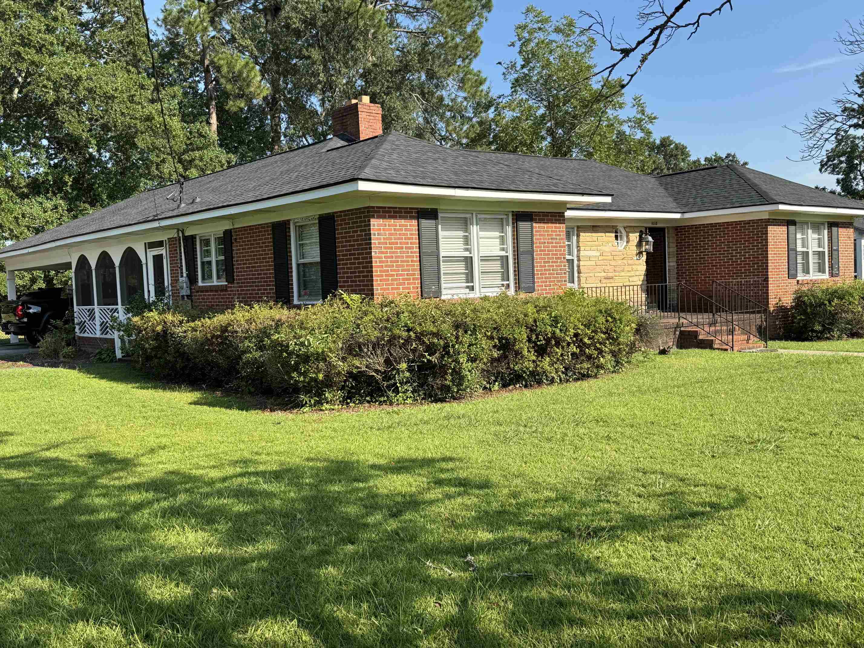 1008 N Withlacoochee Ave.