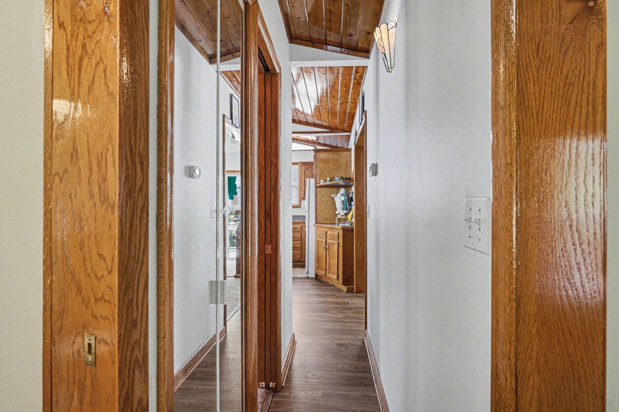 5400 Little River Neck Rd.