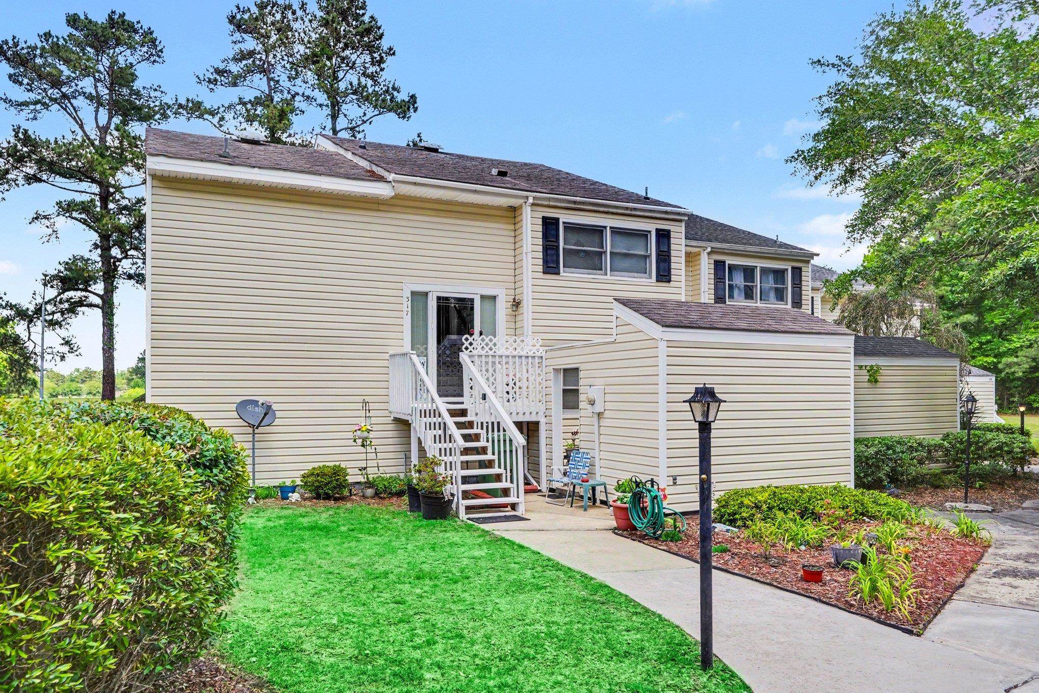 317 Lakeview Dr. Unit: 317