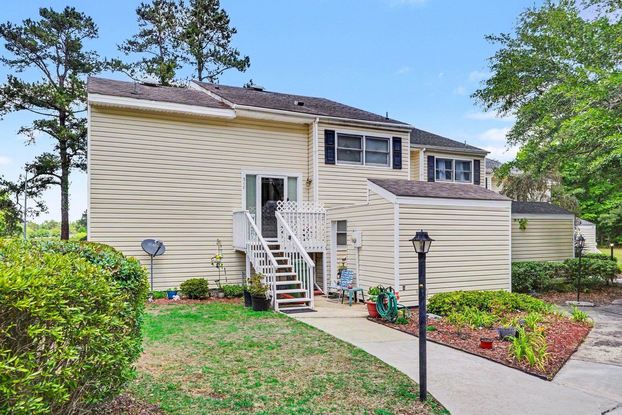 317 Lakeview Dr. Unit: 317