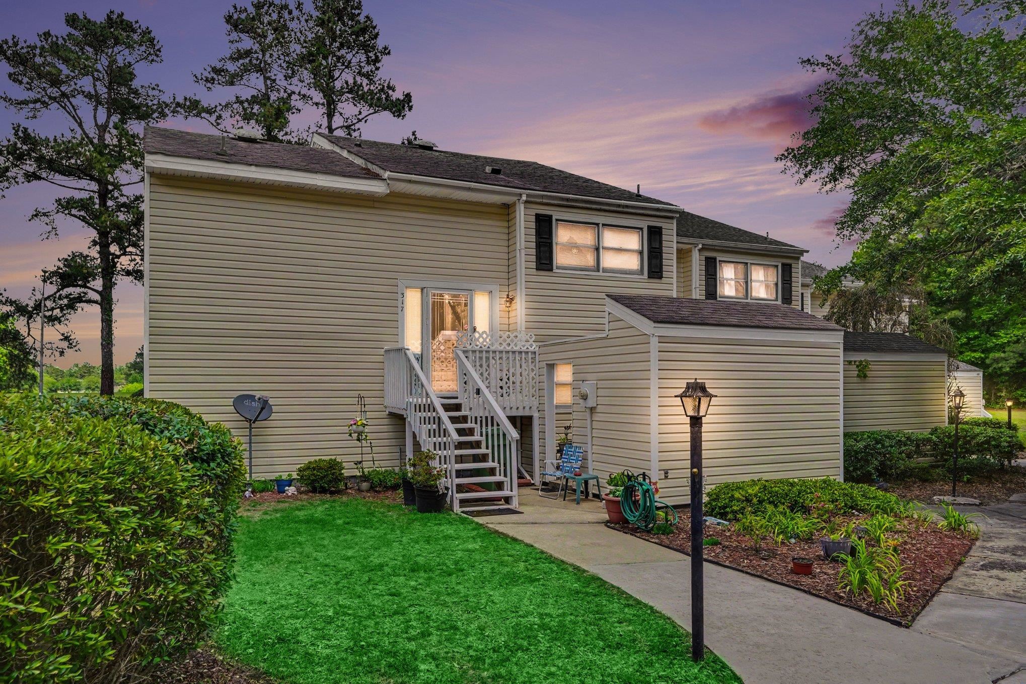 317 Lakeview Dr. Unit: 317