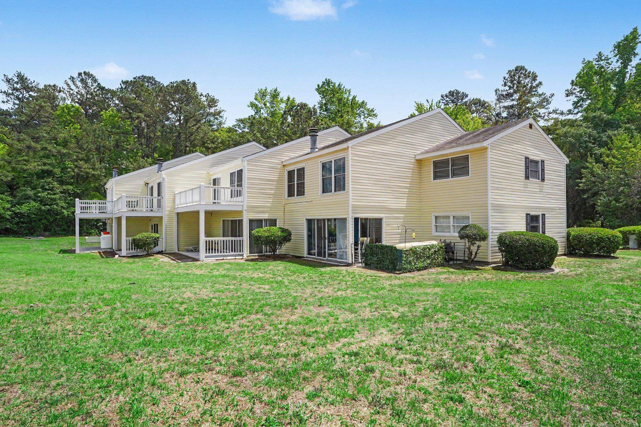 317 Lakeview Dr. Unit: 317