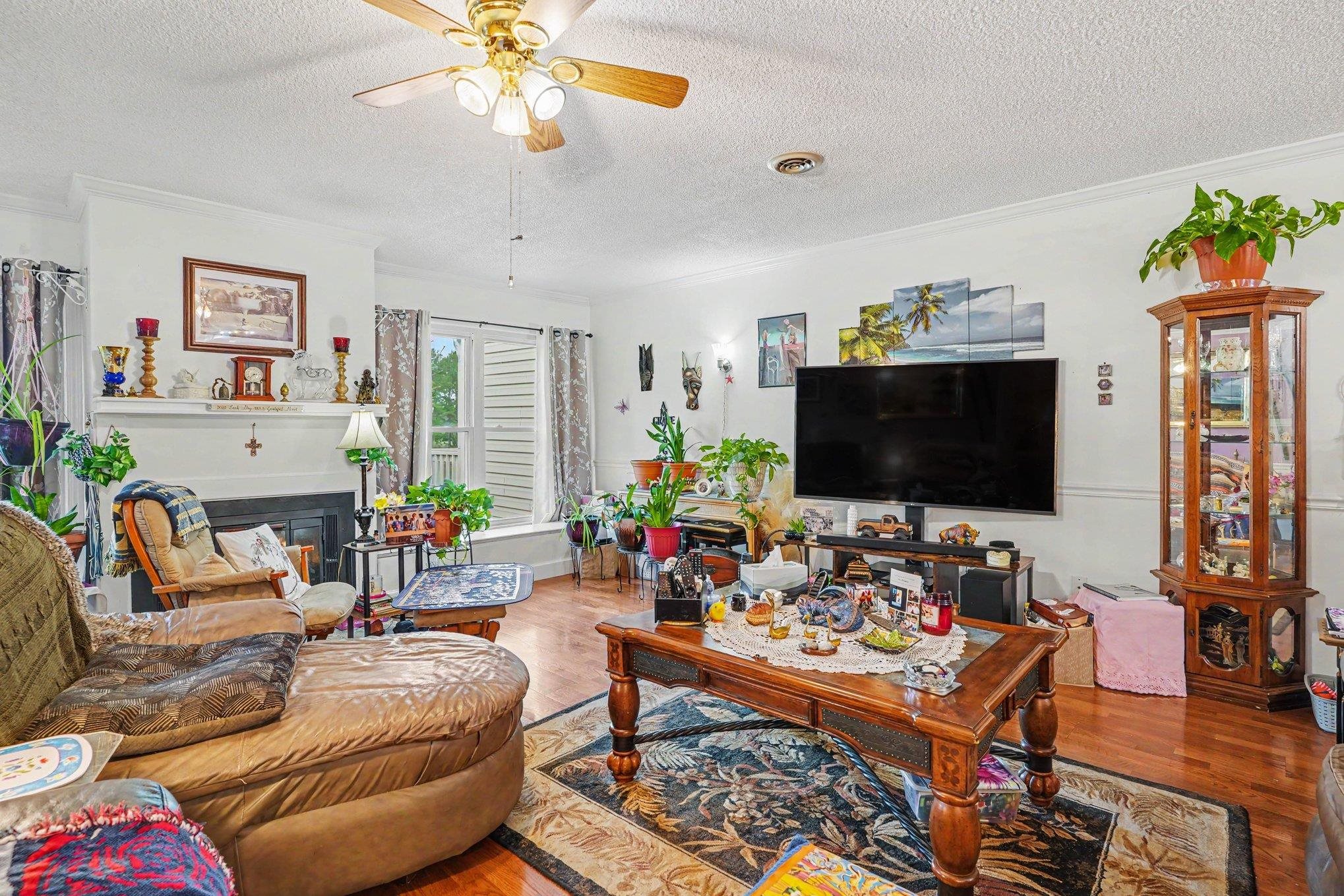 317 Lakeview Dr. Unit: 317