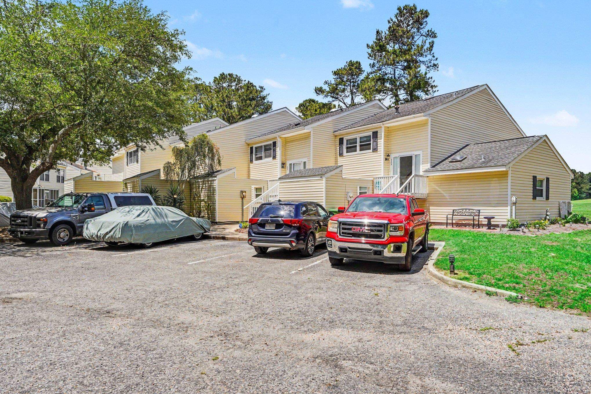 317 Lakeview Dr. Unit: 317