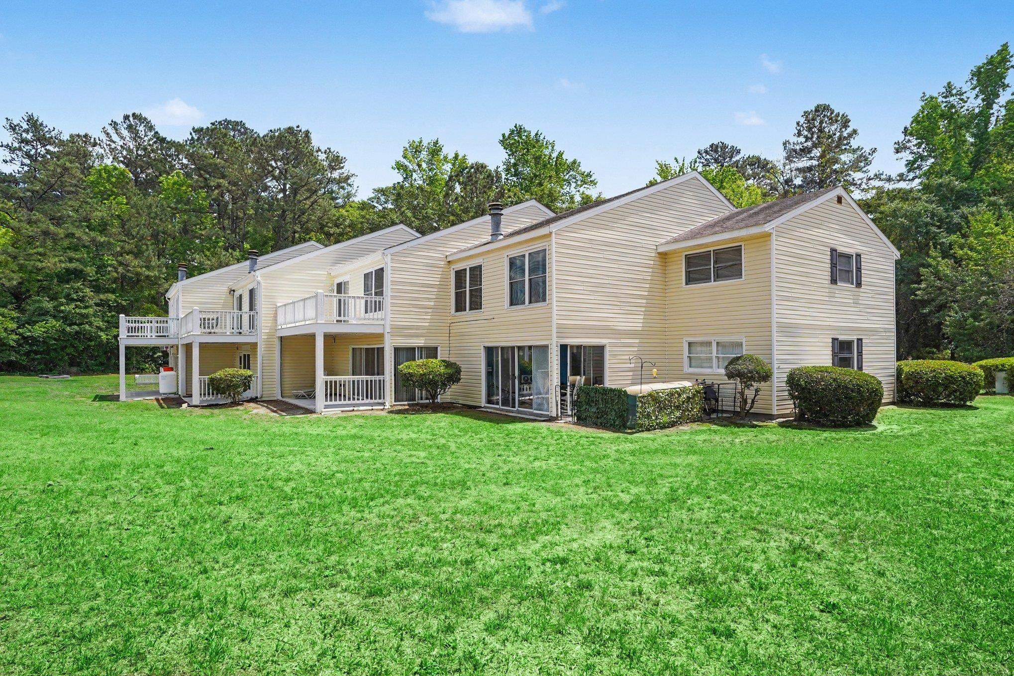 317 Lakeview Dr. Unit: 317