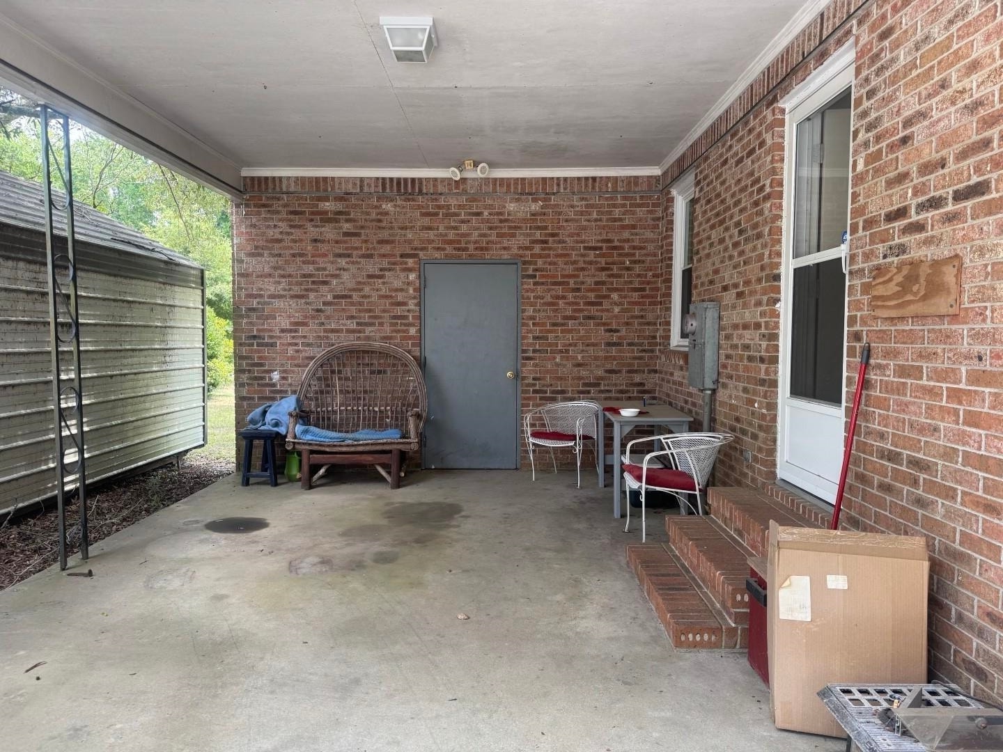 215 South Pine St.