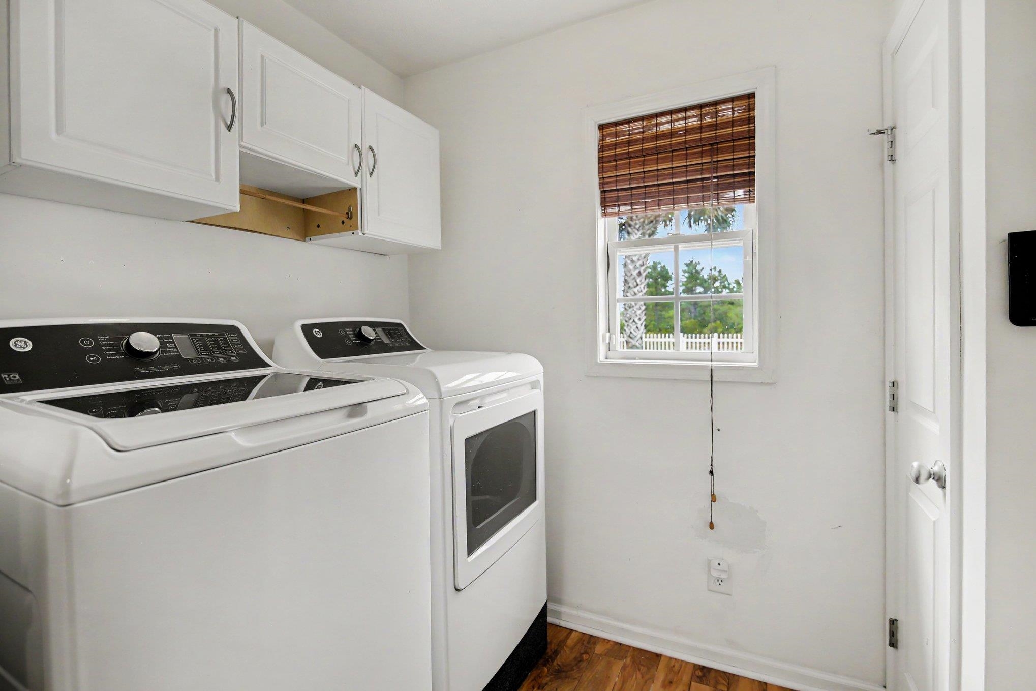 665 W Perry Rd.