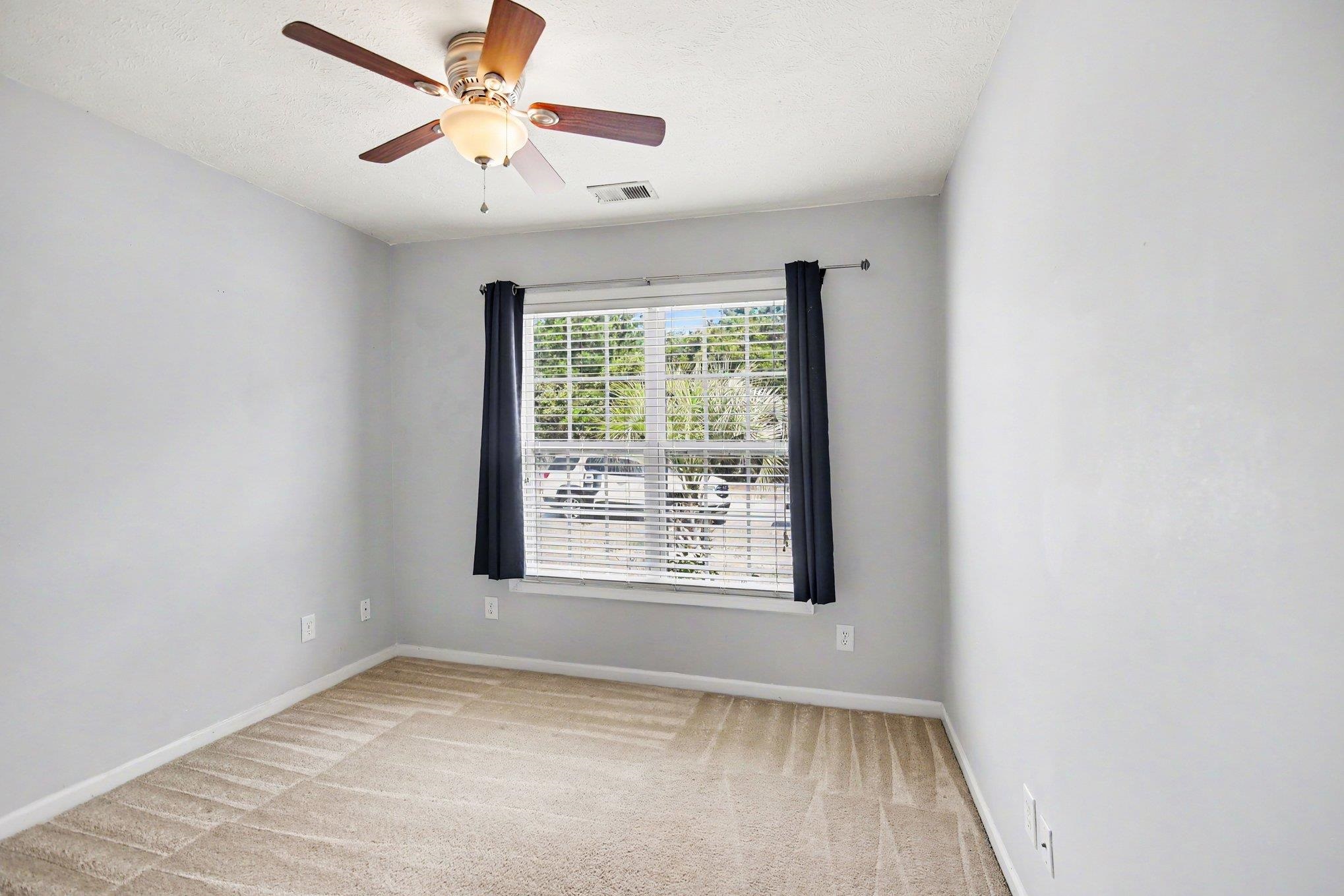 665 W Perry Rd.