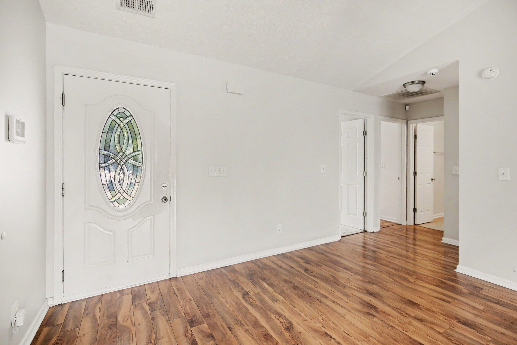 665 W Perry Rd.