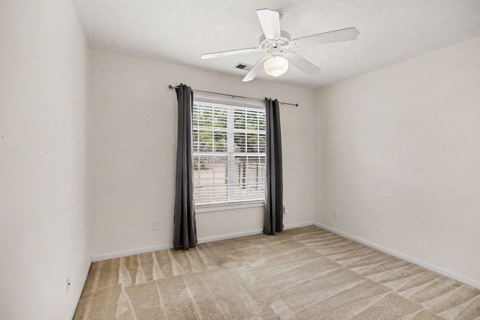 665 W Perry Rd.