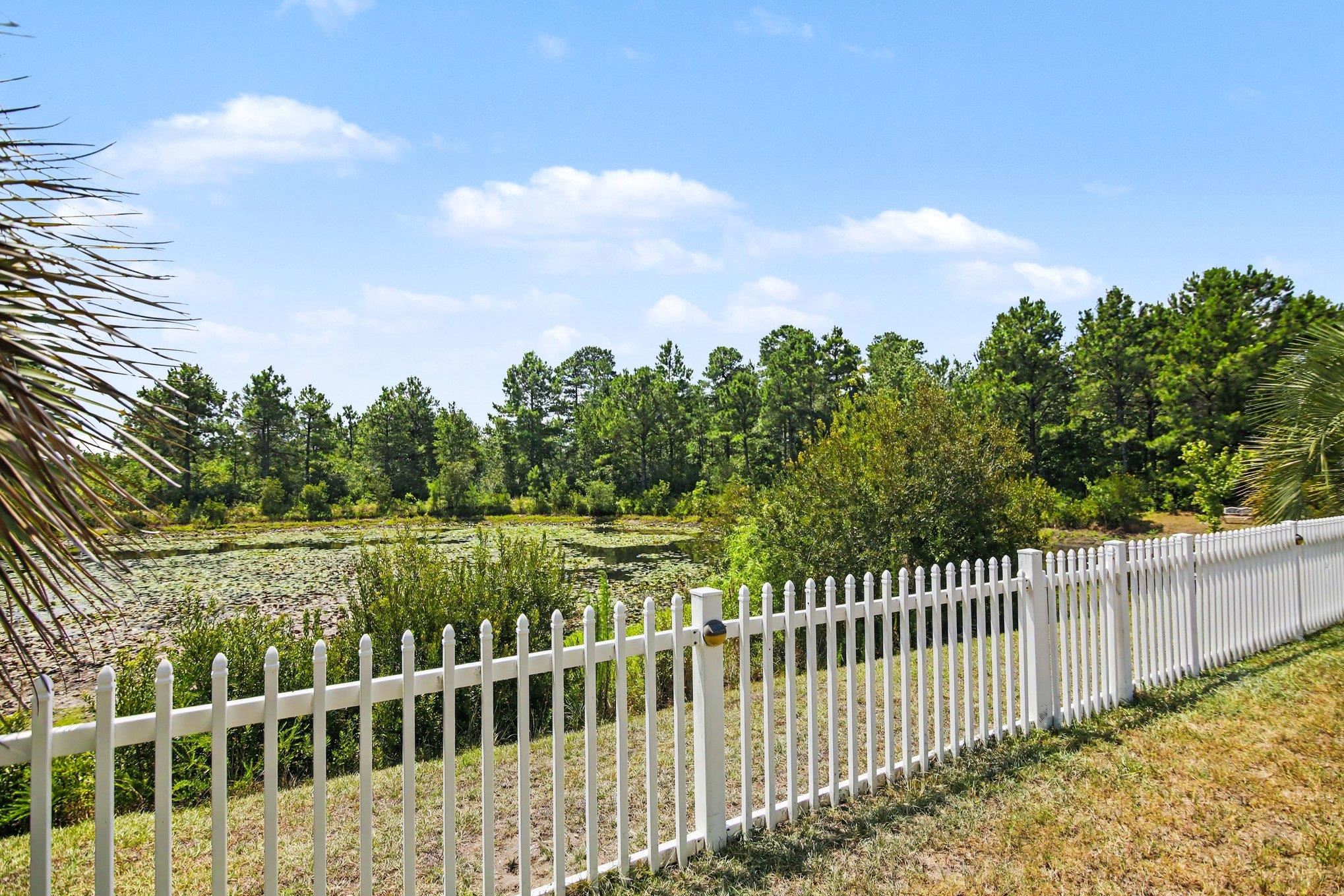 665 W Perry Rd.