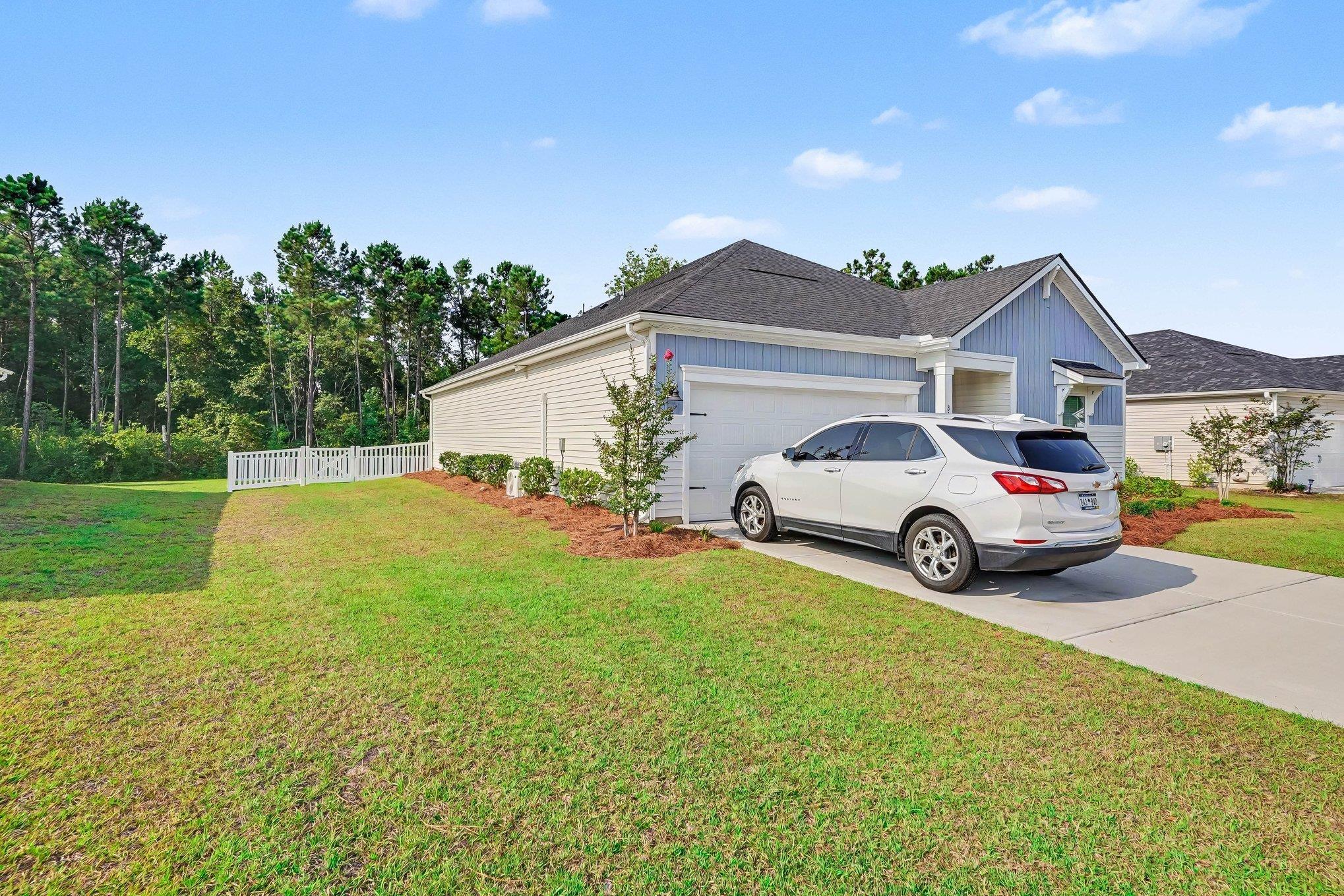 812 Sandy Side Dr.