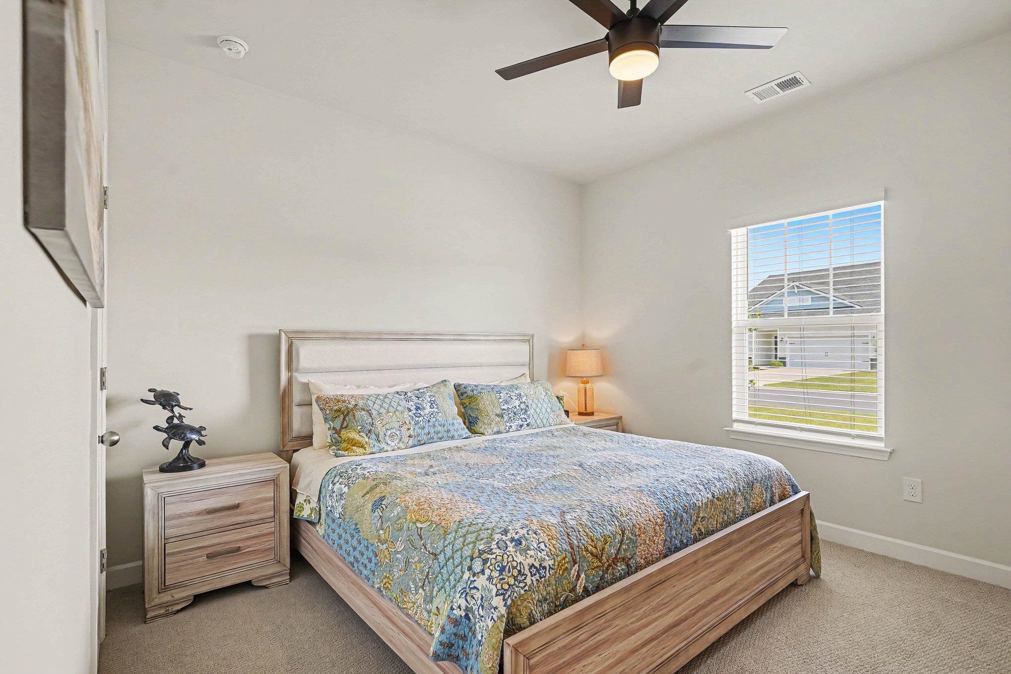 812 Sandy Side Dr.