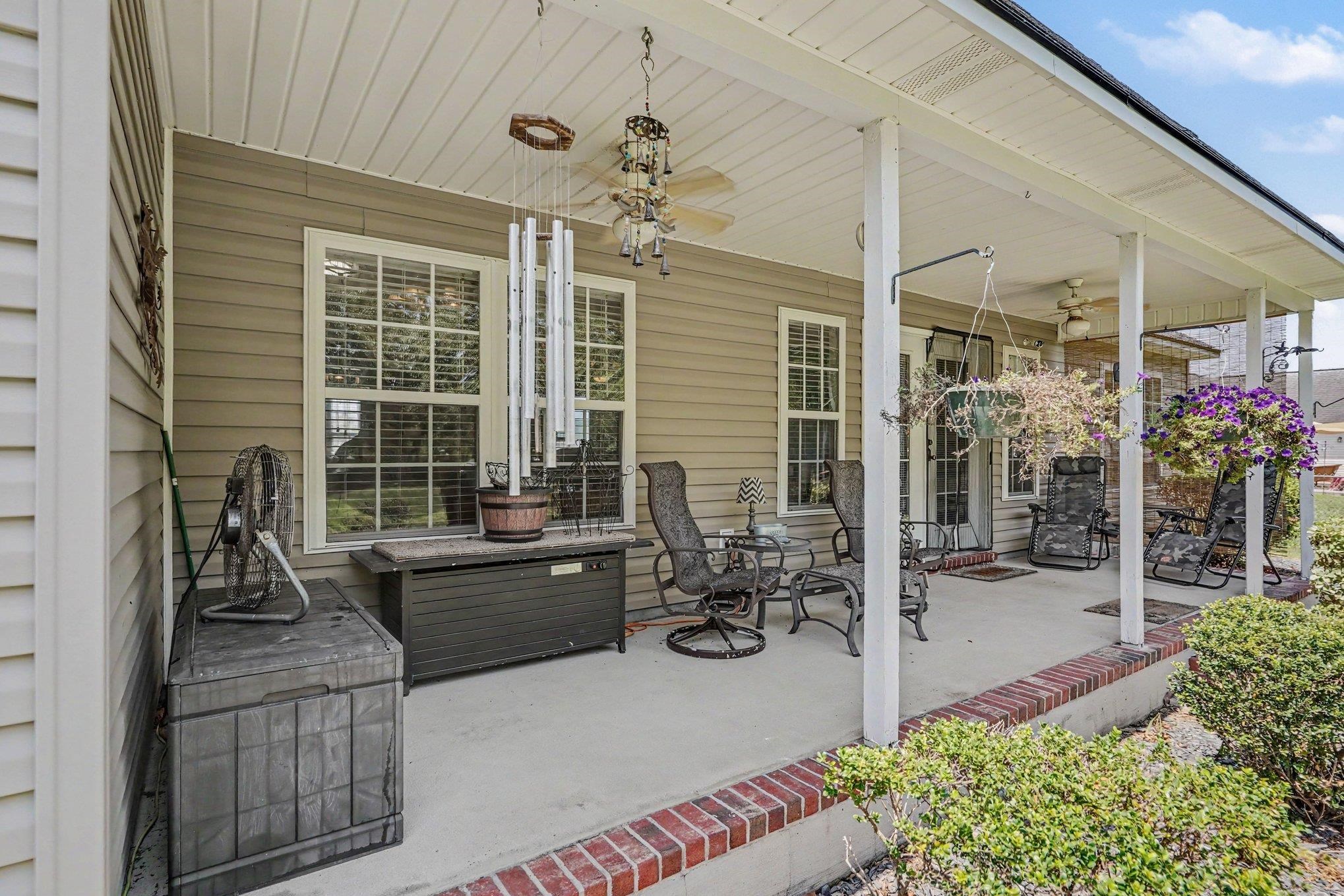 321 Corinne Ln.