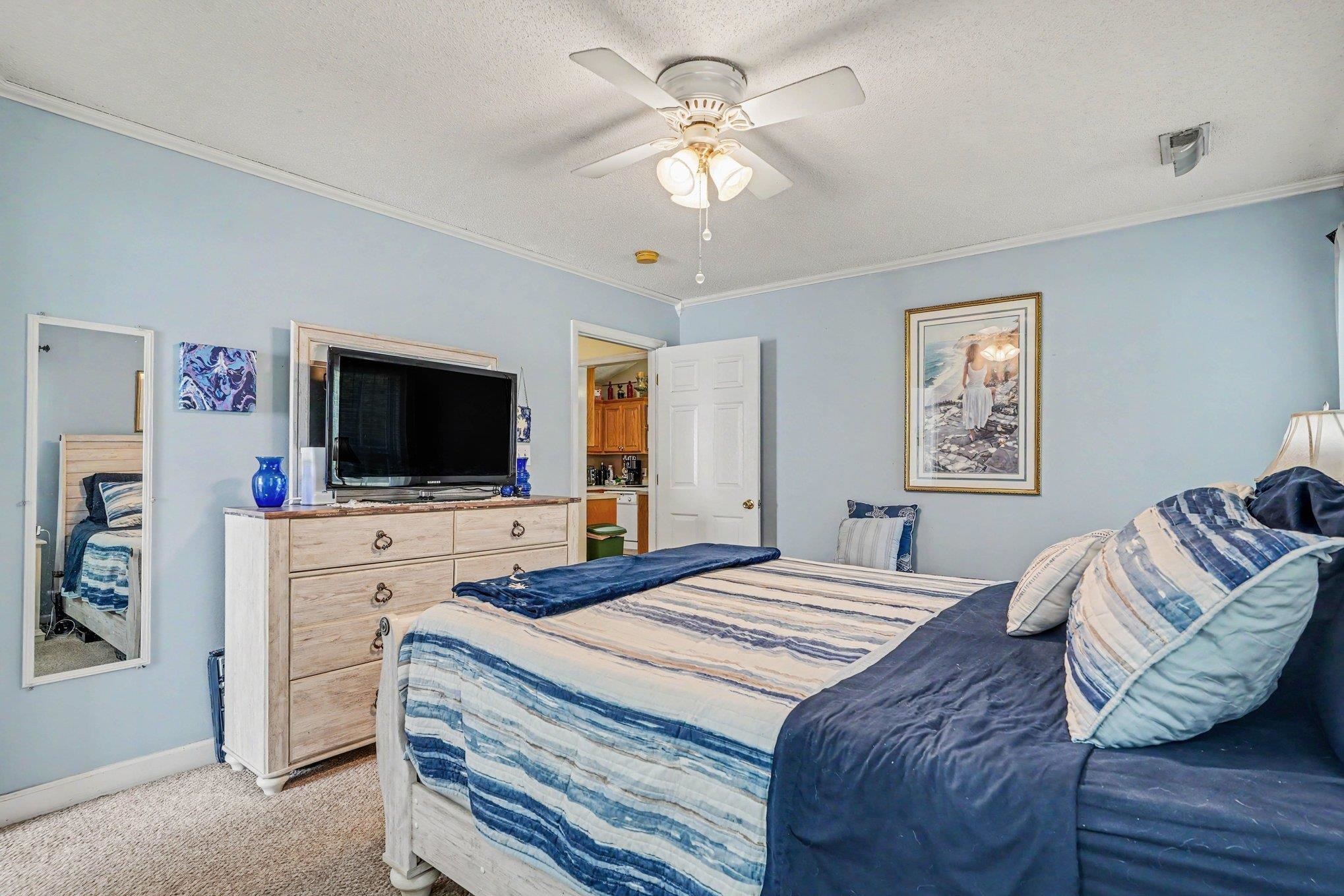 321 Corinne Ln.
