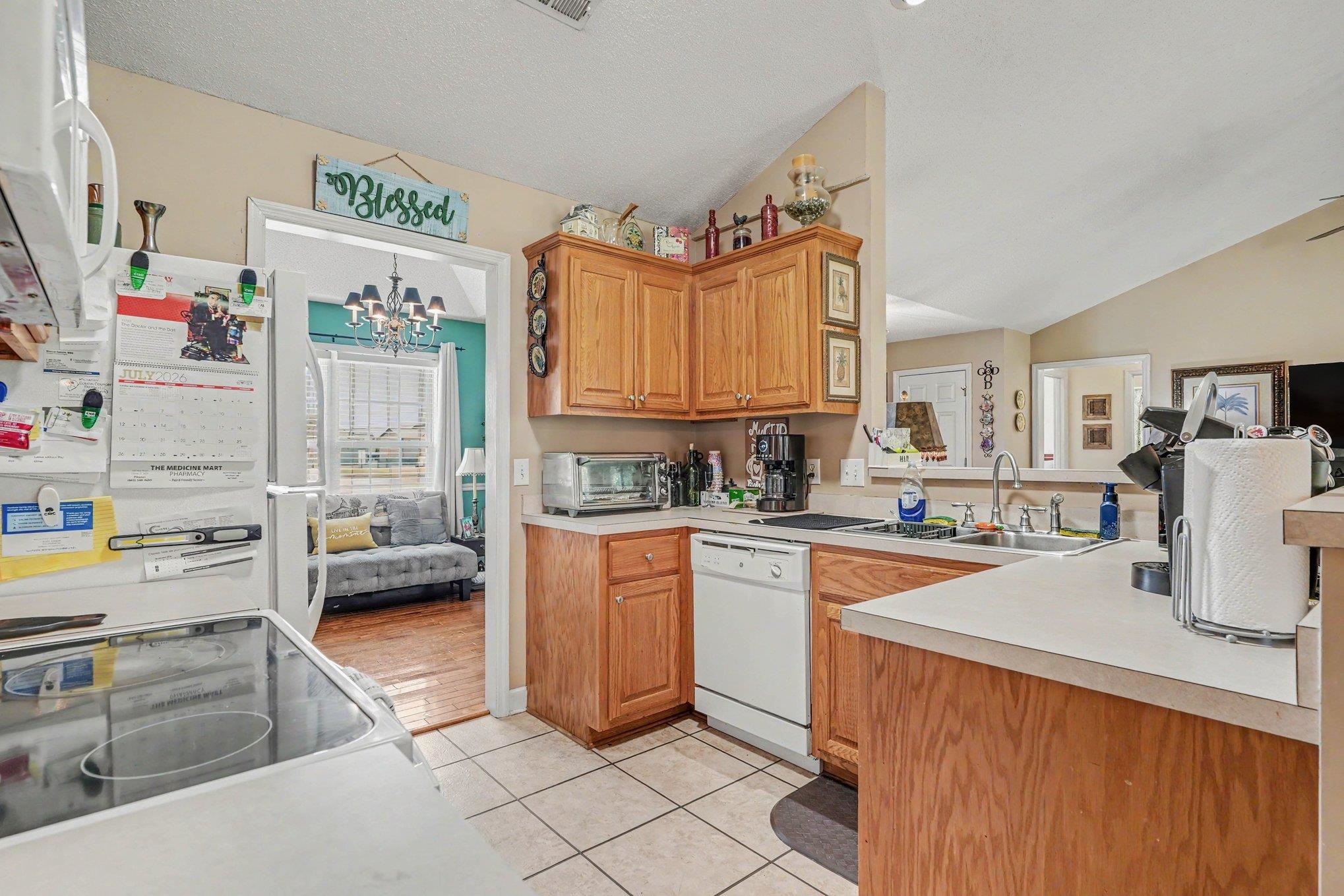321 Corinne Ln.