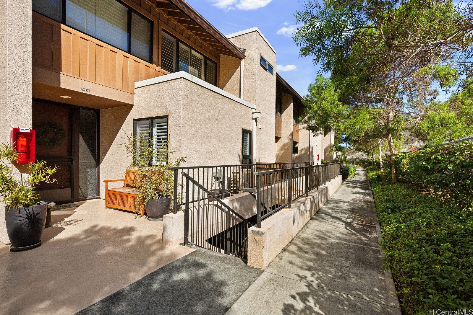 385 Kaelepulu Drive 1207