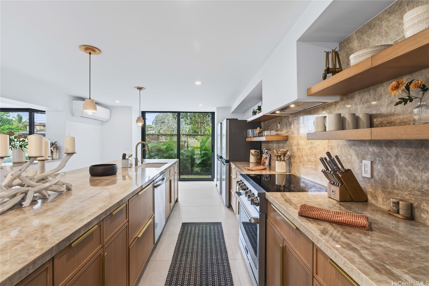 125 N Kalaheo Avenue