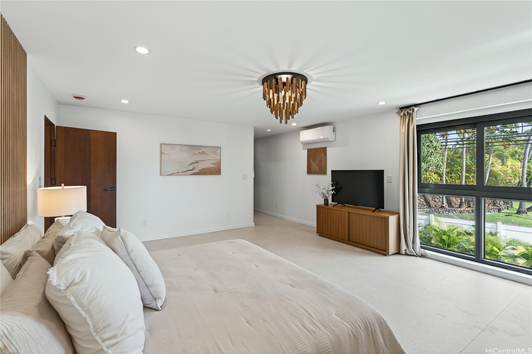 125 N Kalaheo Avenue