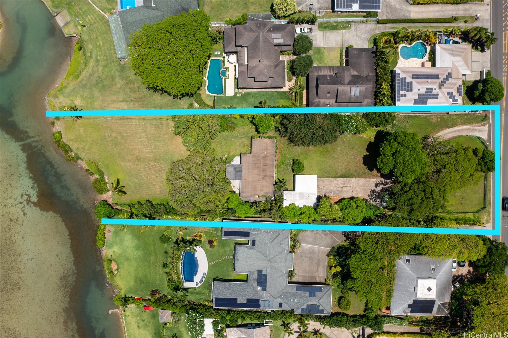 44-375 Kaneohe Bay Drive