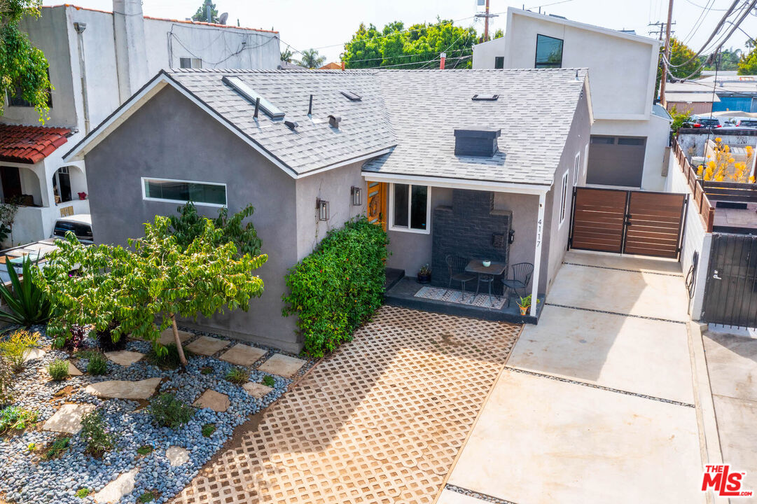 4117 Mildred Ave