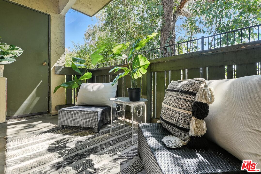 830 W Lincoln Ave Unit: 161