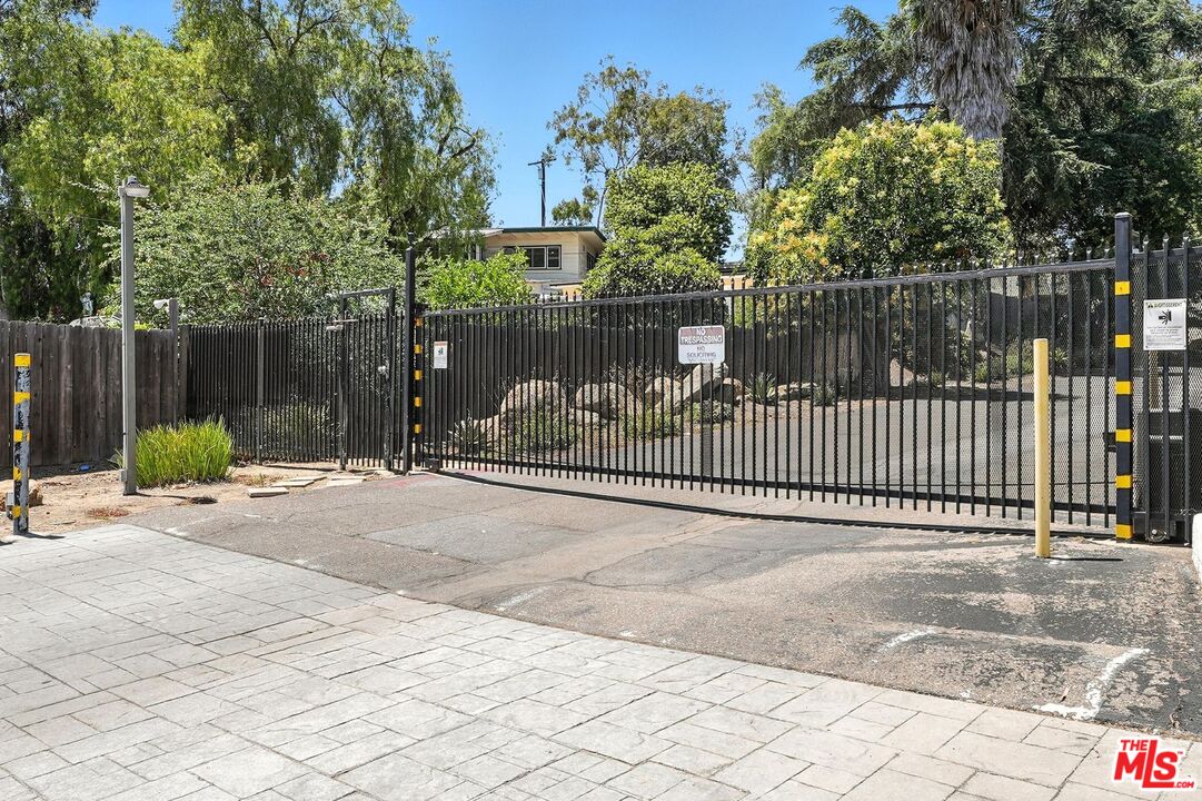 830 W Lincoln Ave Unit: 161