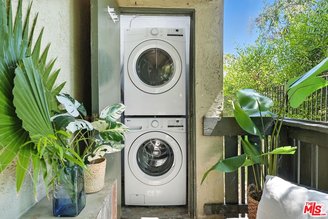 830 W Lincoln Ave Unit: 161