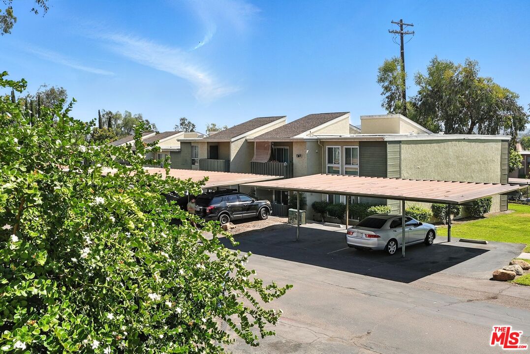 830 W Lincoln Ave Unit: 161