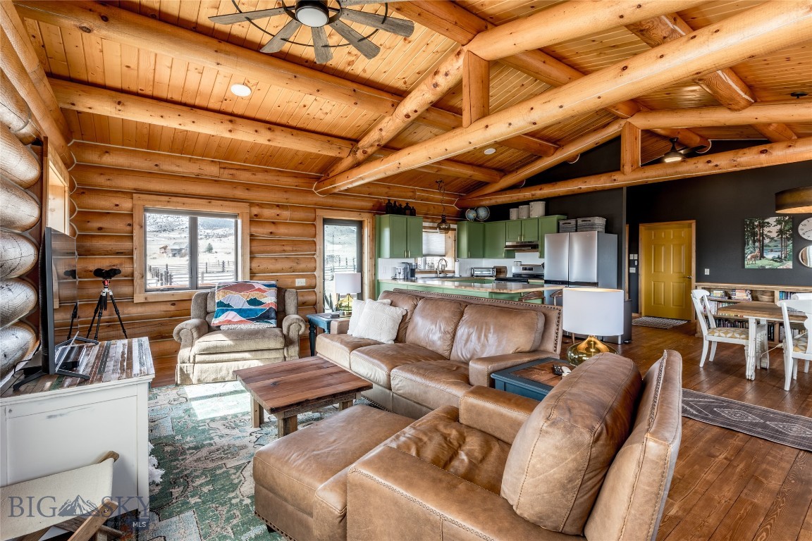 283 Hayfield Loop Trail