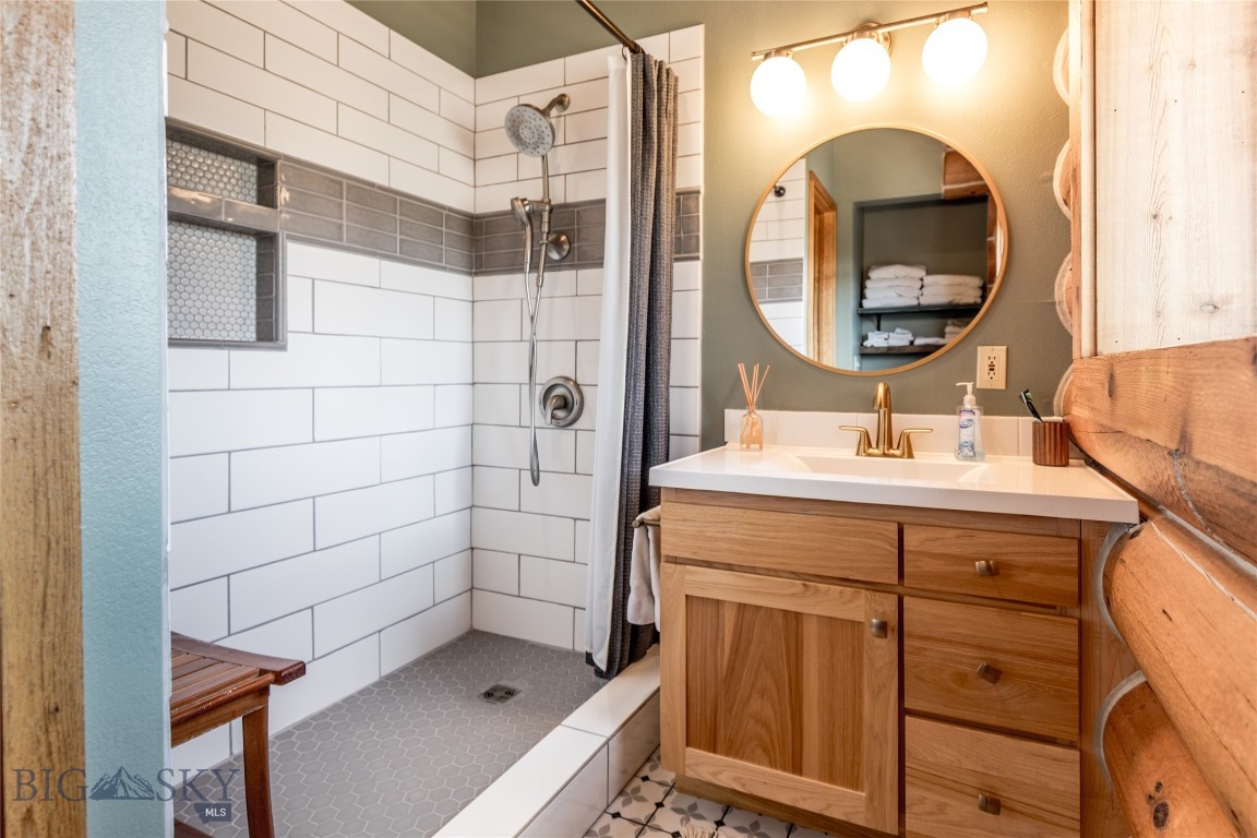 283 Hayfield Loop Trail