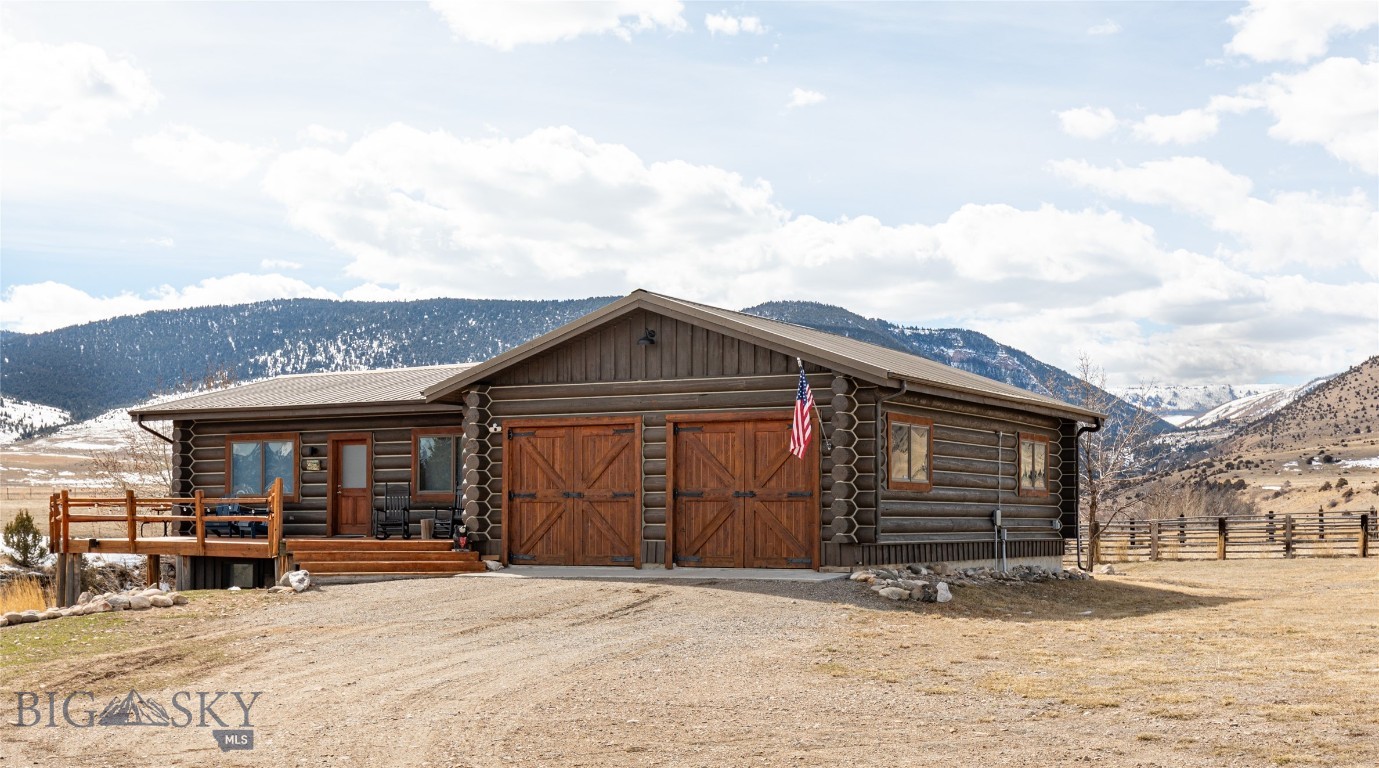 283 Hayfield Loop Trail