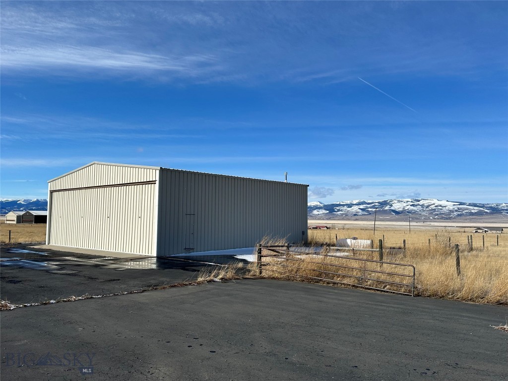 Lot 22-A2 Shining Mountains Airpark