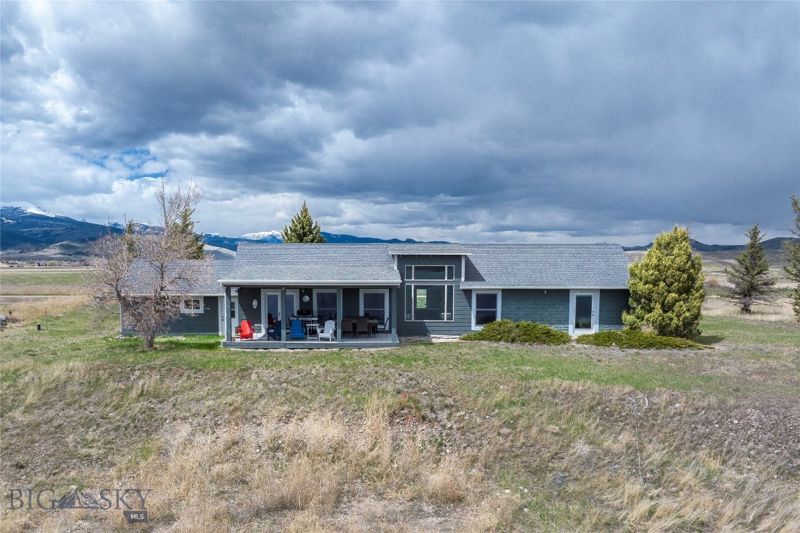 30 Rainbow Point Road