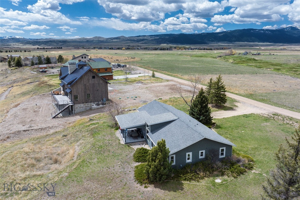 30 Rainbow Point Road