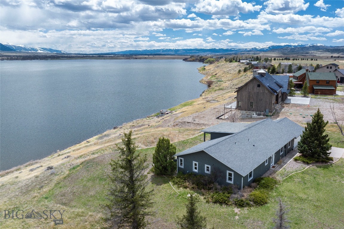 30 Rainbow Point Road