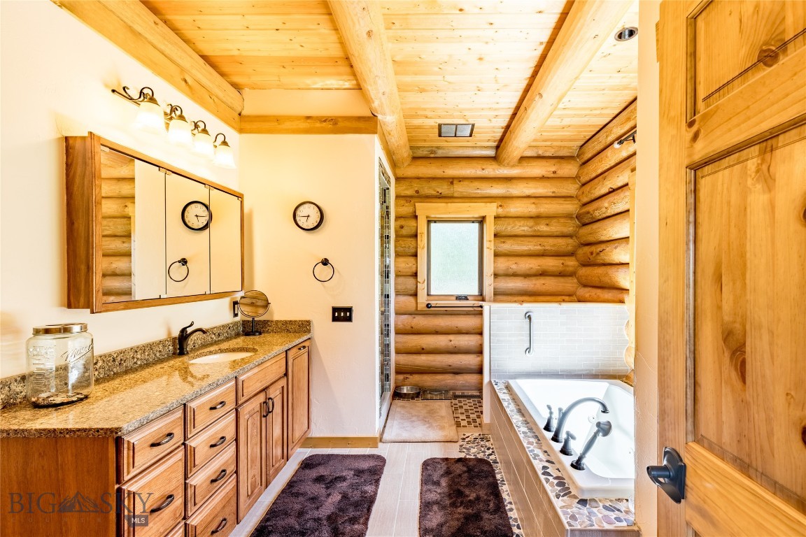 66 Dutchman Trail