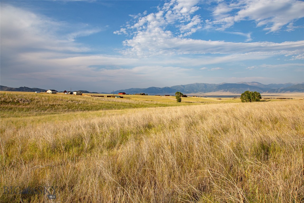 Lot 64 Pronghorn Meadows