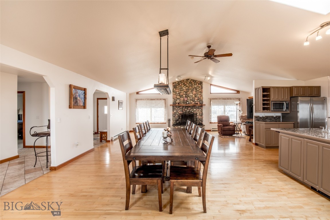 53 Hilltop Trail