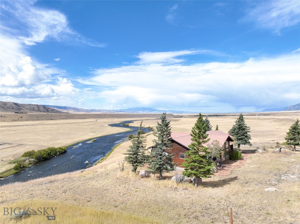 1 River Stone Drive