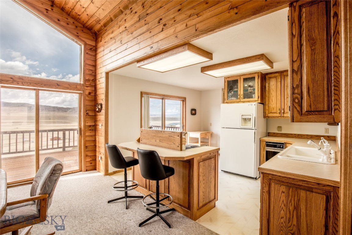 1 River Stone Drive