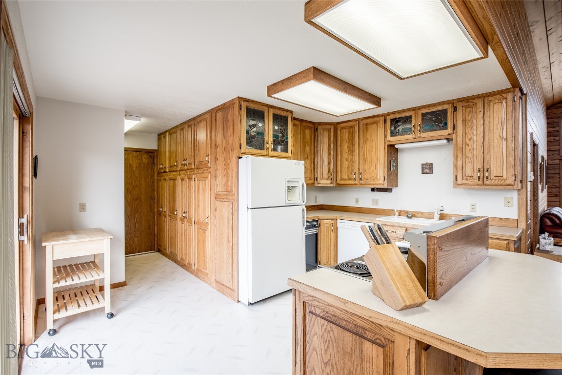 1 River Stone Drive
