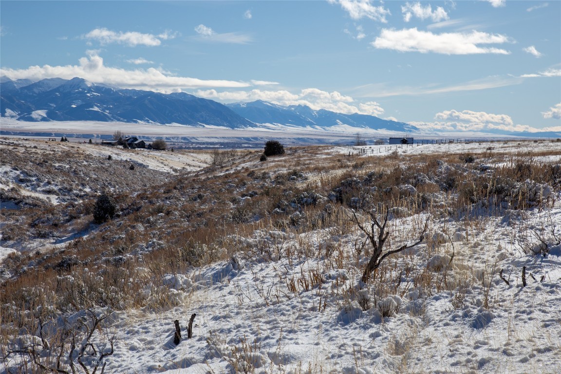 Tract 4 Shining Mountain West