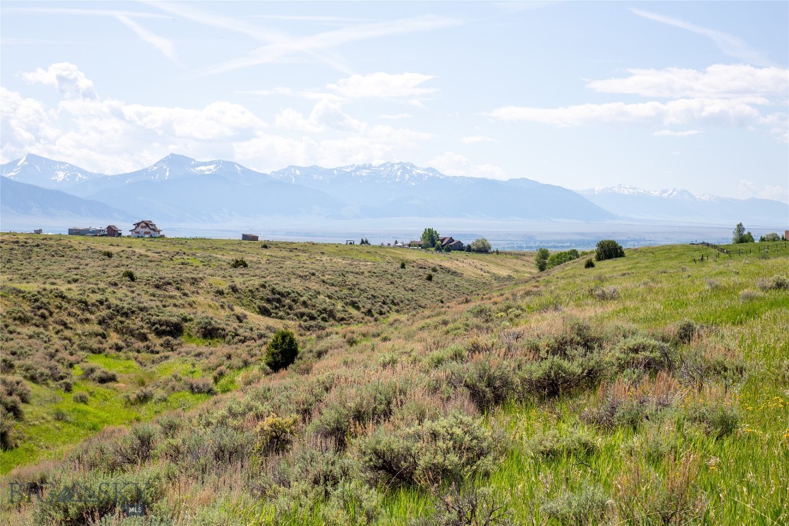 Tract 4 Shining Mountain West