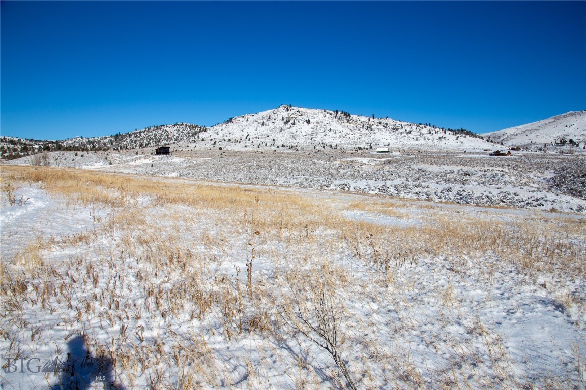 Tract 4 Shining Mountain West