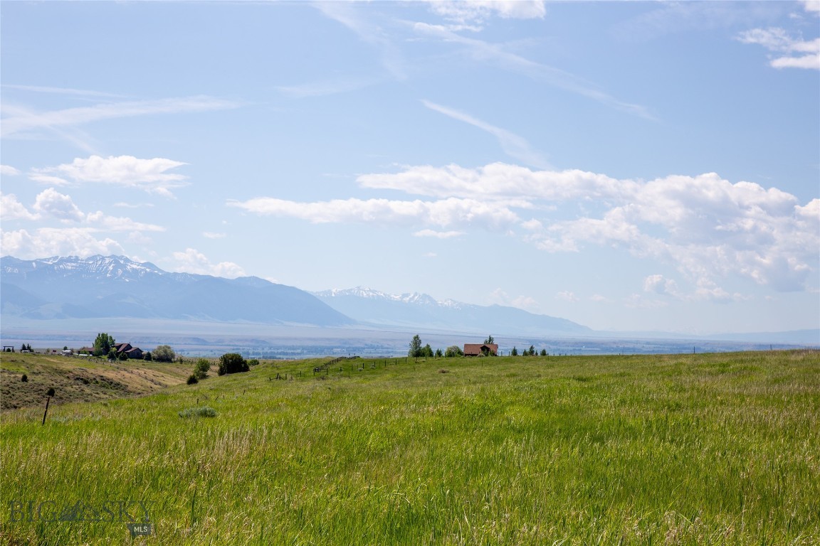 Tract 4 Shining Mountain West